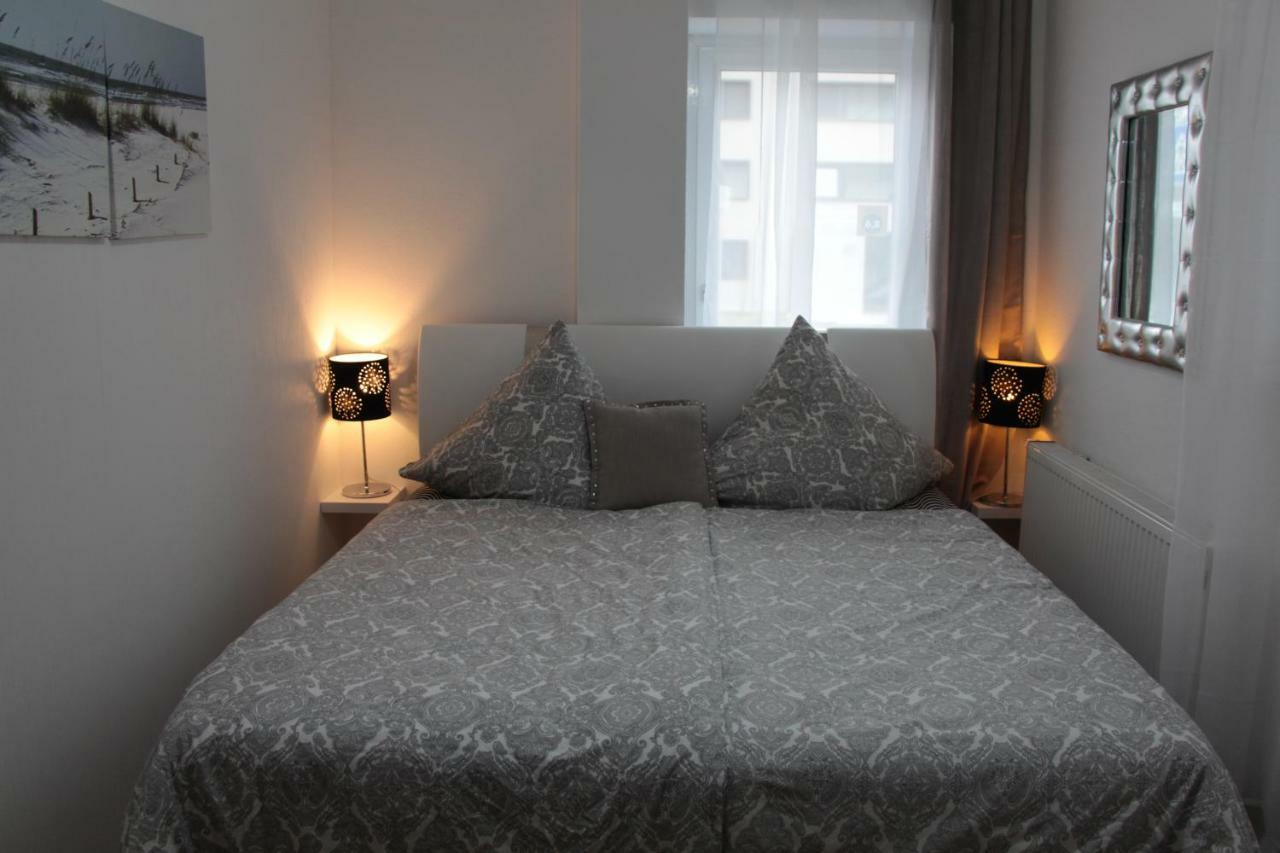 Modernes Und Gemuetliches Appartment Mit Terrasse, Stadtnah Ravensburg Zewnętrze zdjęcie